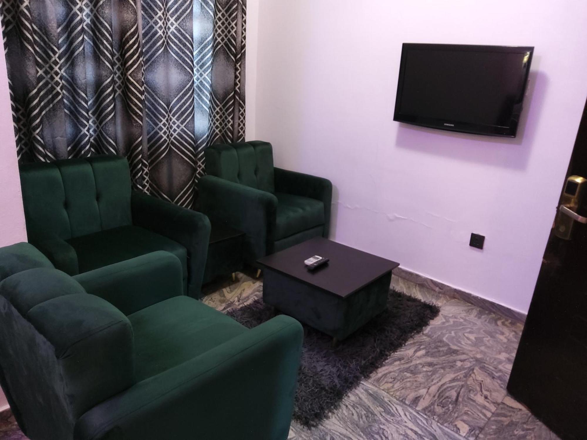 Crownedge Hotels Ikeja Εξωτερικό φωτογραφία