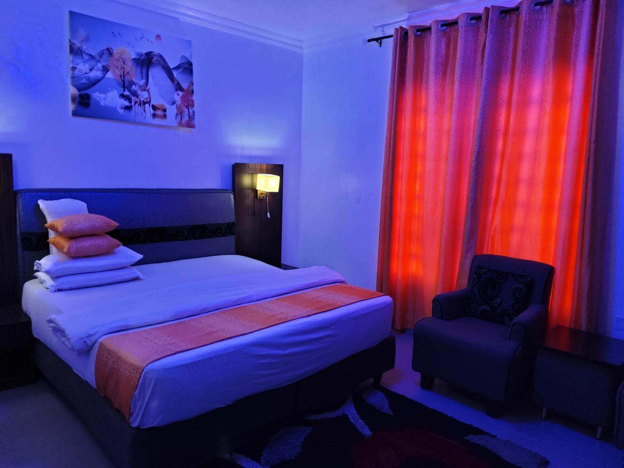 Crownedge Hotels Ikeja Εξωτερικό φωτογραφία