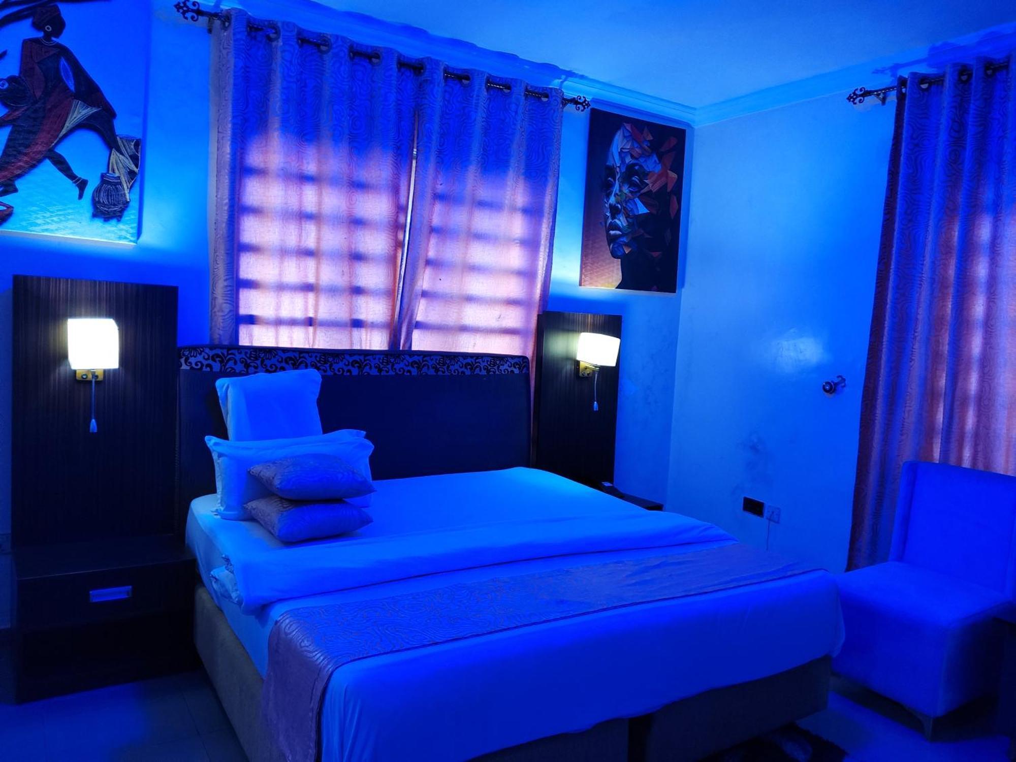 Crownedge Hotels Ikeja Εξωτερικό φωτογραφία